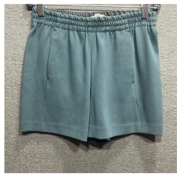 Babaton Aritzia Darren Women Blue Shorts Size XS Triacelate Blend - Picture 2 of 9